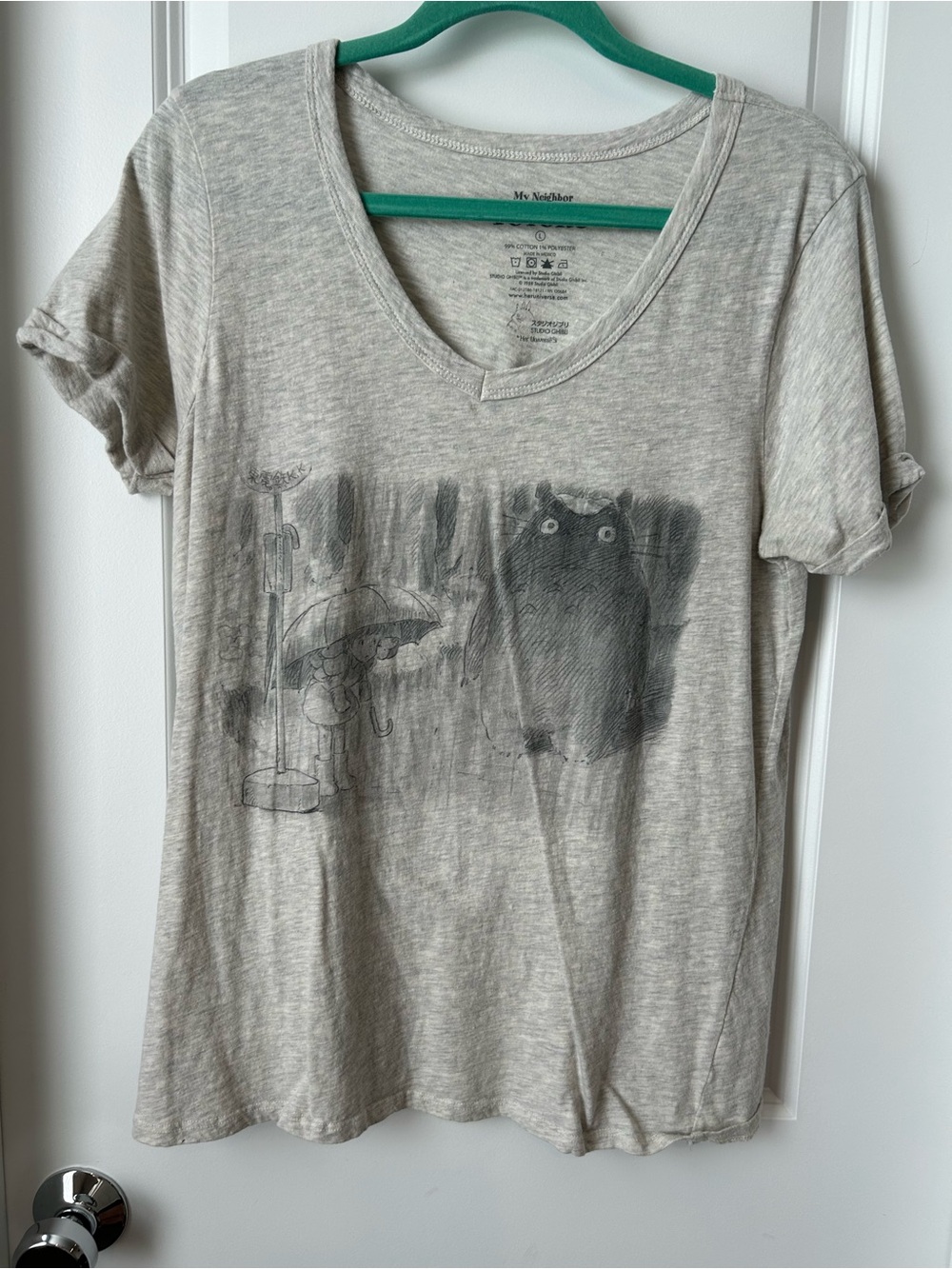 Heather Gray V-Neck Graphic Tee - Totoro Motif